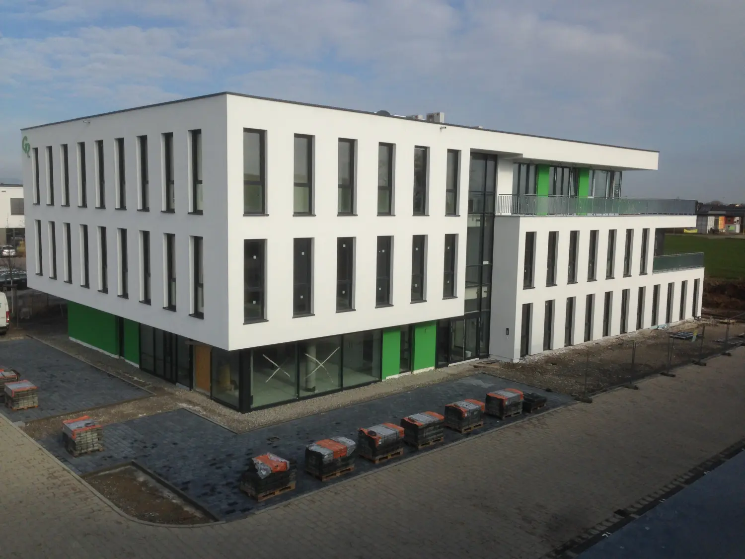 Planungs- und Bauleitungsbüro HUMMEL- Gebäude im Bau